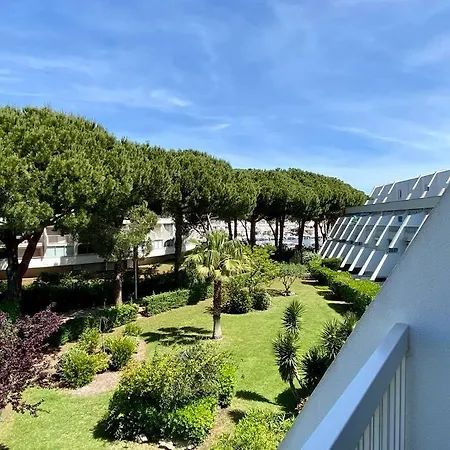 La Fregate Vue Jardin لو غراو دو روا
